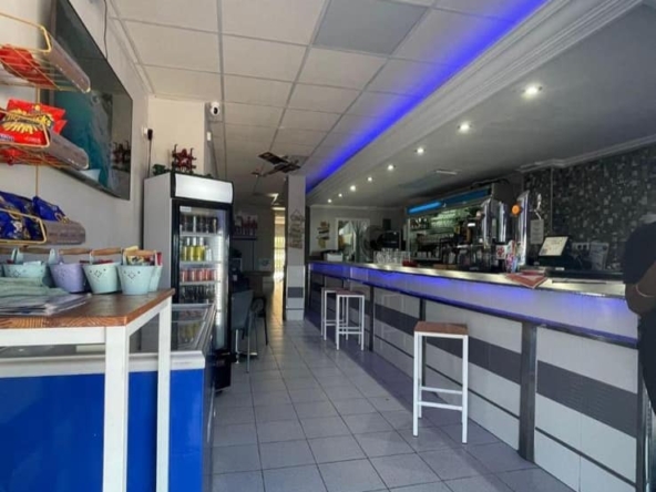 Bar For Sale in Los Alcázares