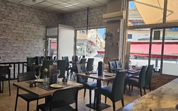 Restaurant For Sale in Los Alcázares