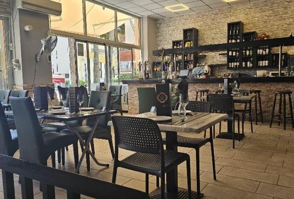 Restaurant For Sale in Los Alcázares