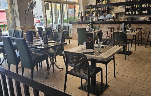 Restaurant For Sale in Los Alcázares