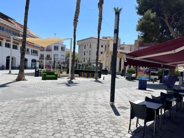 Restaurant For Sale in Los Alcázares